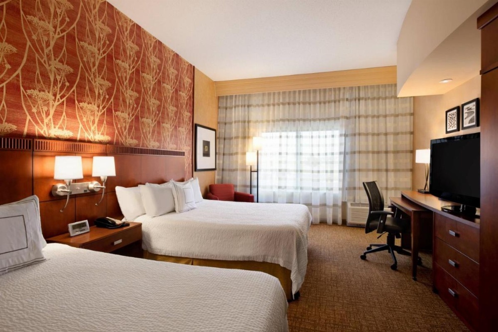 Courtyard by Marriott Junction City